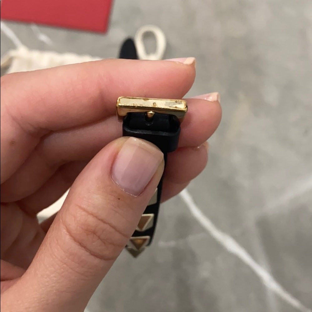 Valentino ROCKSTUD BRACELET - Picture 6 of 10